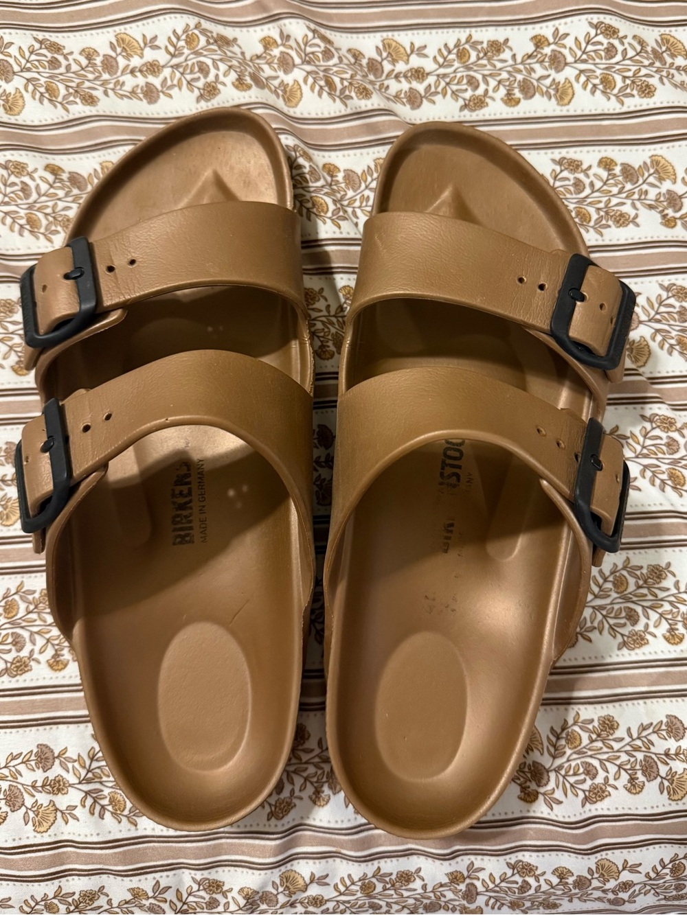 Birkenstock Arizona EVA Sandals in Bronze Brown